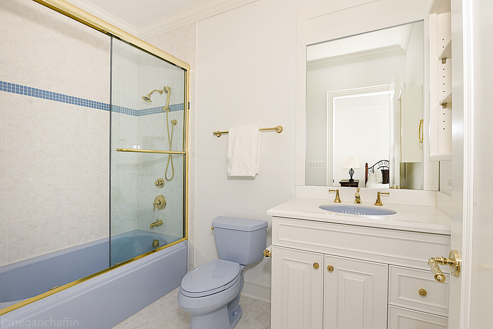 650 Arbor Drive Lake Bluff, IL 60044 - Photo 14 of 49 a bathroom with a sink toilet and shower