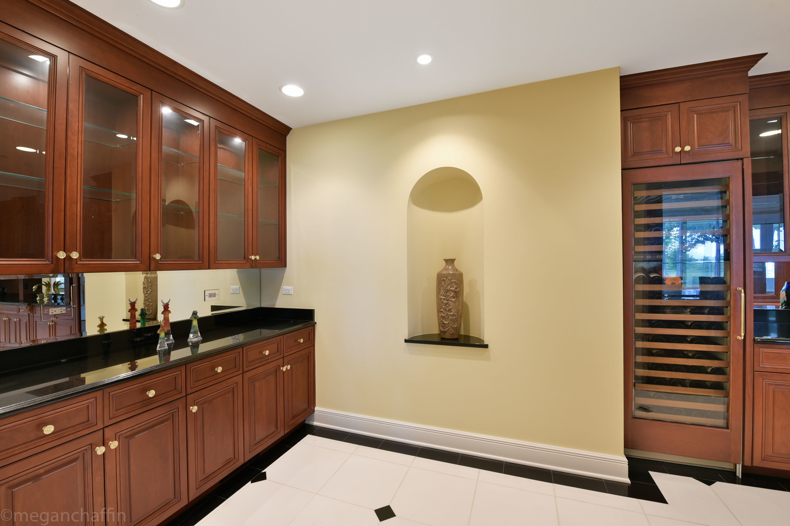 650 Arbor Drive Lake Bluff, IL 60044 - Photo 41 of 49 a kitchen with a sink and cabinets