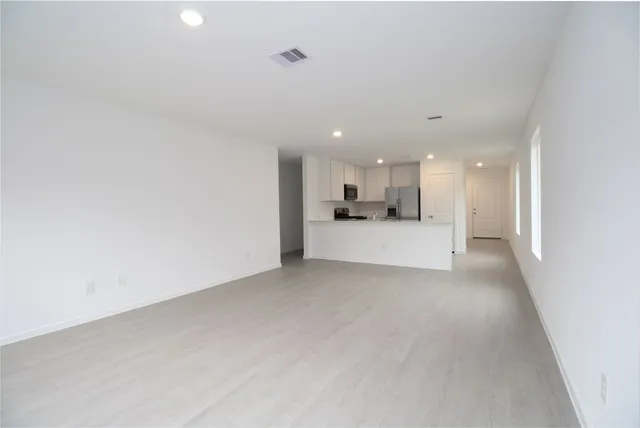 $1,600 | 2092 Cedar Way Drive, Conroe, TX 77301