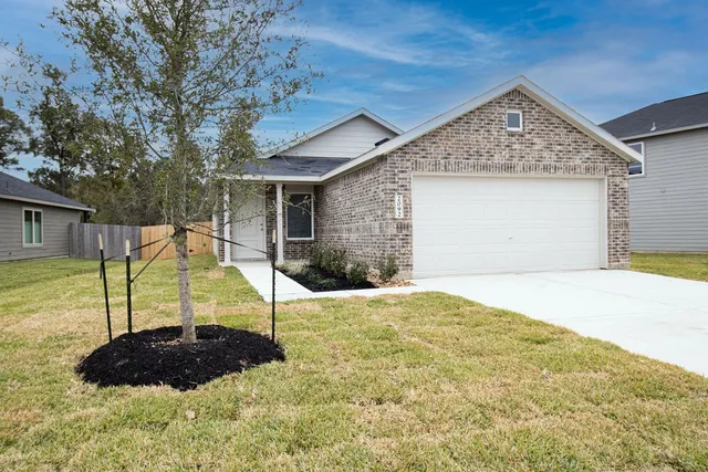 $1,600 | 2092 Cedar Way Drive, Conroe, TX 77301