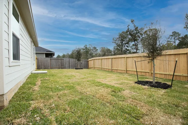 $1,600 | 2092 Cedar Way Drive, Conroe, TX 77301