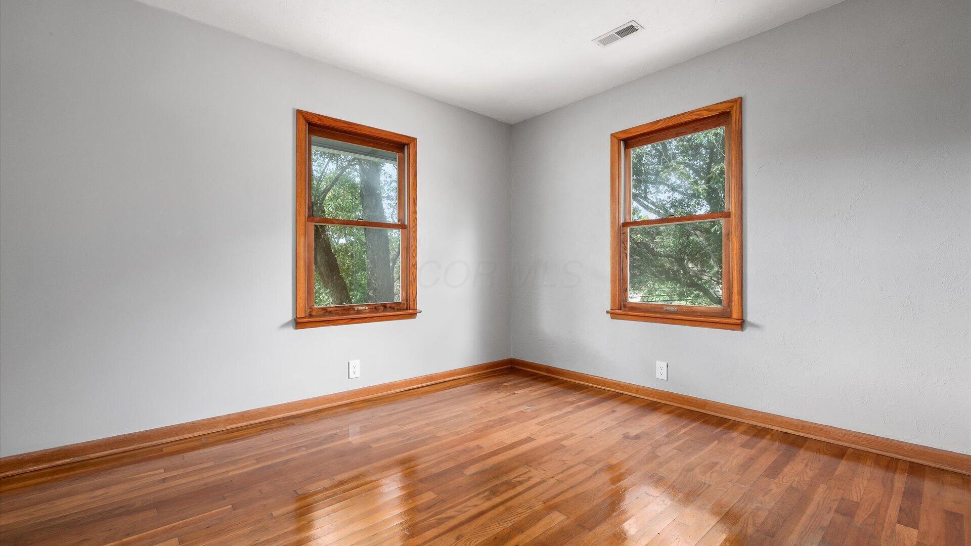 1681 Watson Road Southeast Heath, OH 43056 - Photo 18 of 31 Bedroom 1