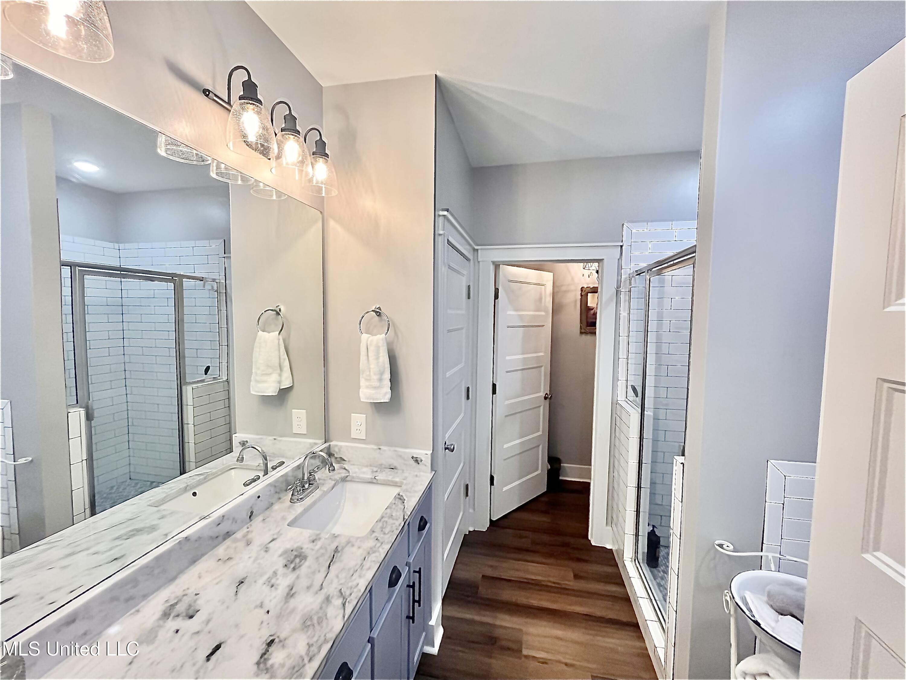 26 Price Loop Holly Springs, MS 38635 - Photo 16 of 21 Primary bath