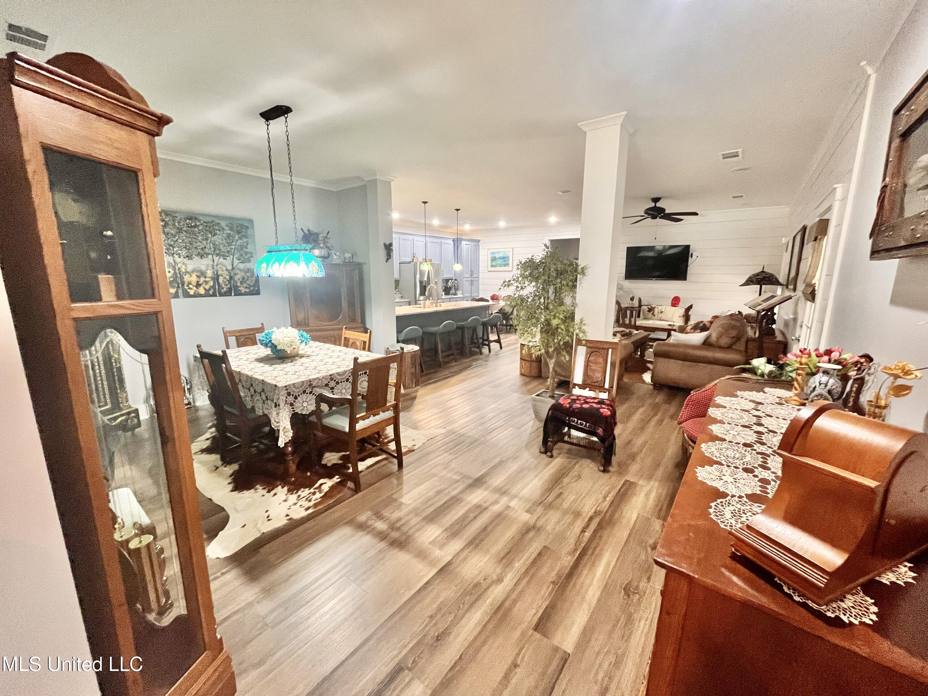 26 Price Loop Holly Springs, MS 38635 - Photo 7 of 21 Open dining living kitchen