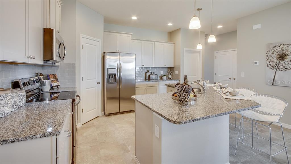 5249 Northwest 43rd Ln Road Ocala, FL 34482 - Photo 5 of 33