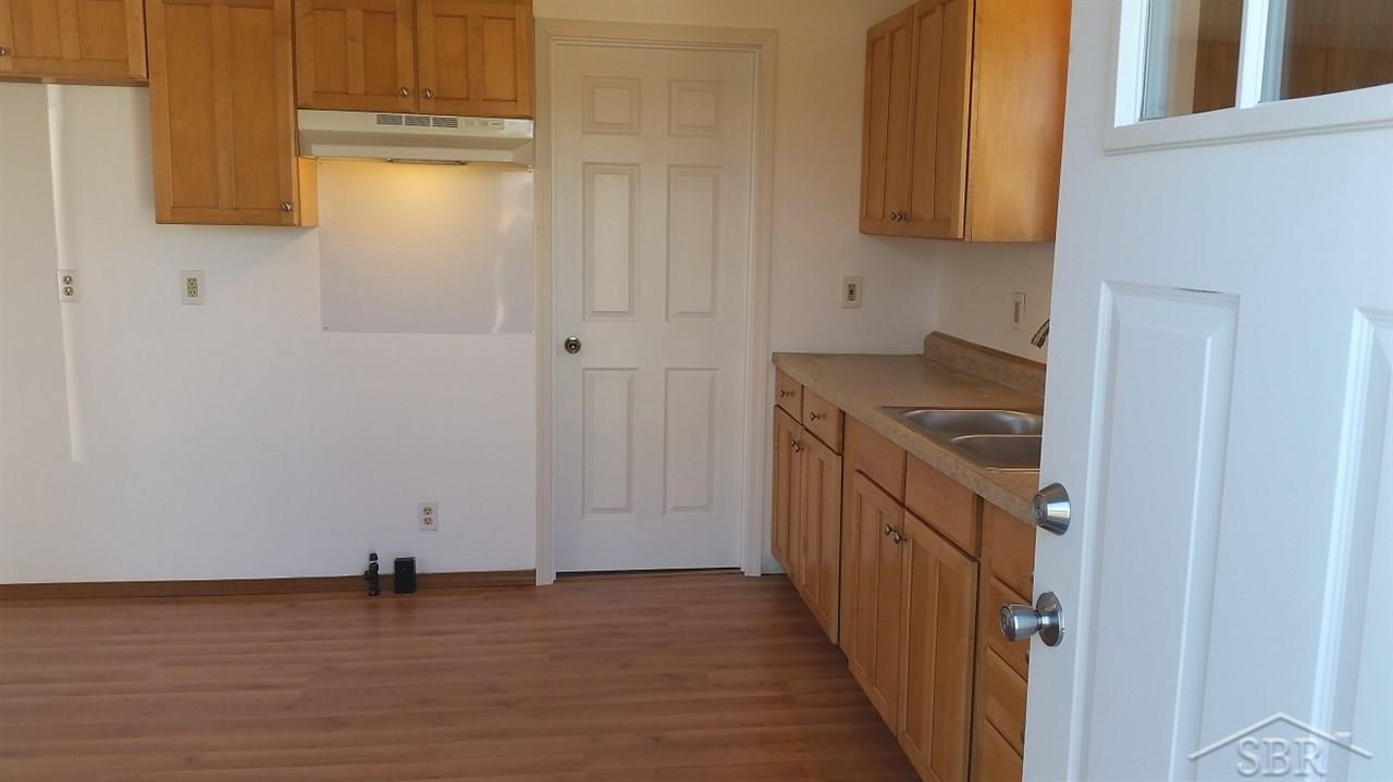 1115 Sherman Road Saginaw, MI 48604 - Photo 3 of 10 50009268-2.JPG