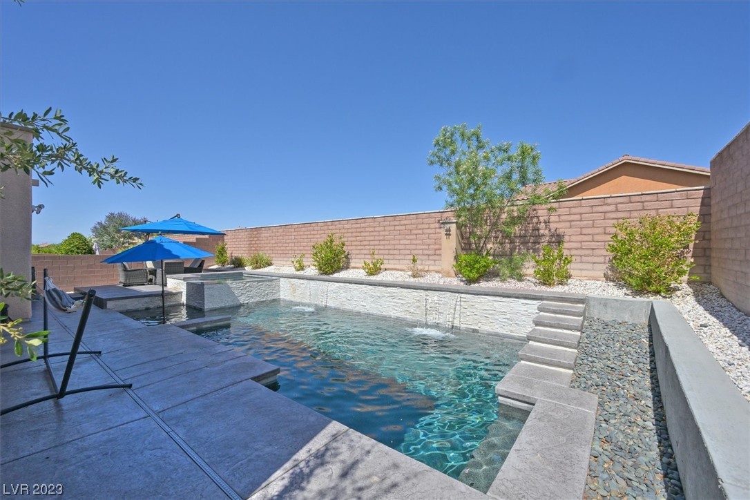11092 Hunting Hawk Road Las Vegas, NV 89179 - Photo 33 of 51