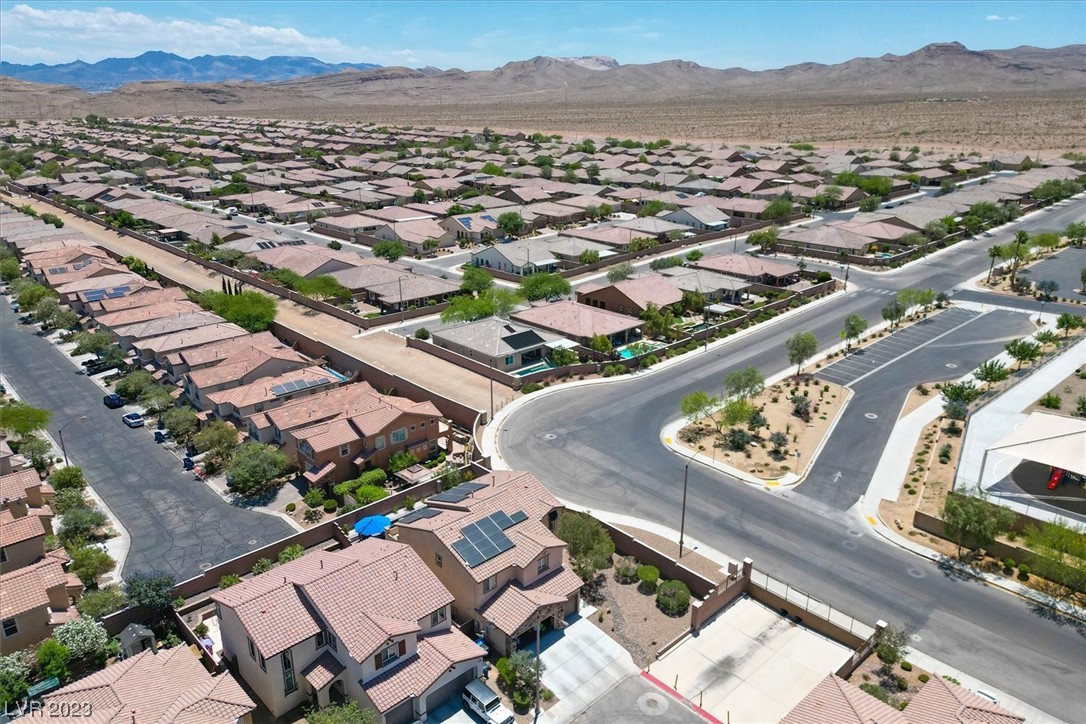 11092 Hunting Hawk Road Las Vegas, NV 89179 - Photo 43 of 51