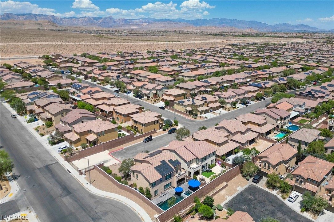 11092 Hunting Hawk Road Las Vegas, NV 89179 - Photo 47 of 51