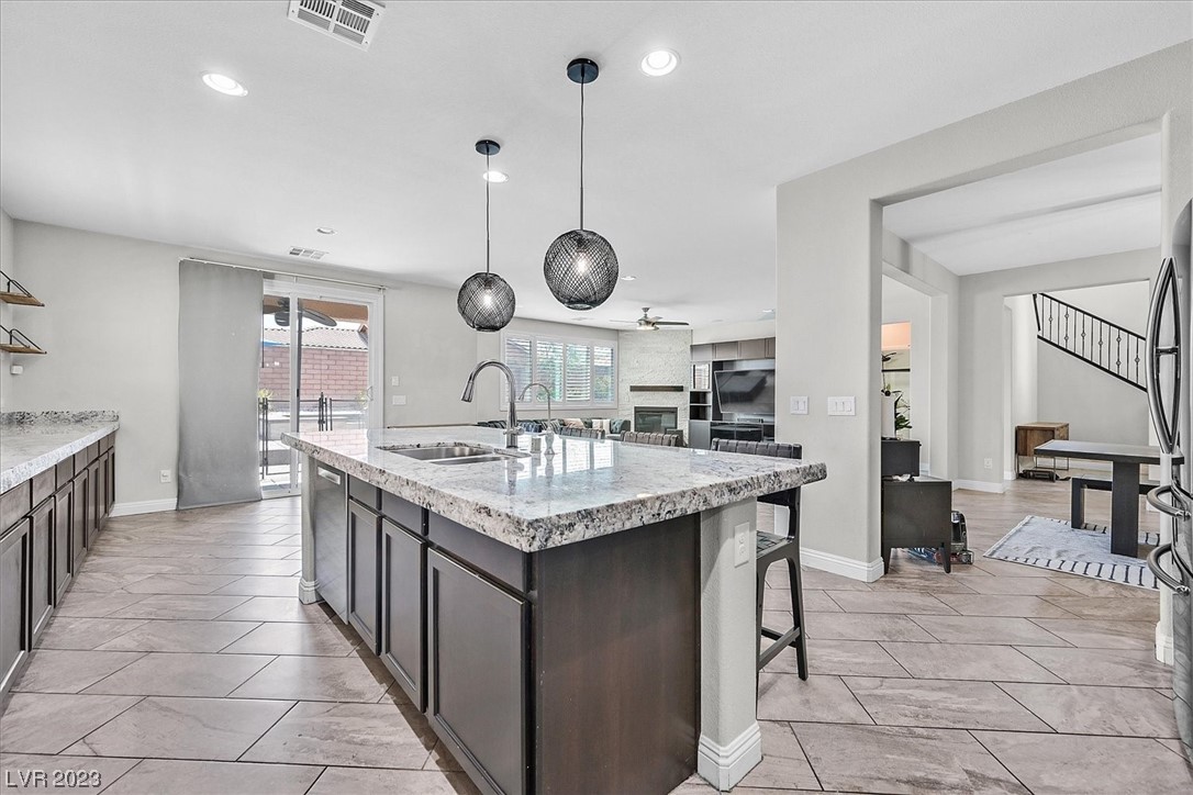 11092 Hunting Hawk Road Las Vegas, NV 89179 - Photo 10 of 51