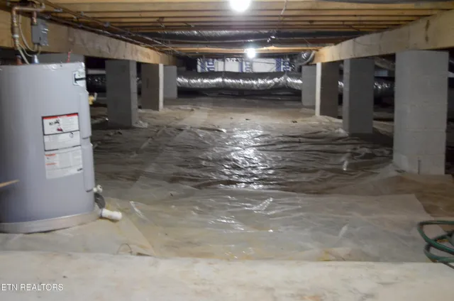 $732,500 | 170 Pin Oak Lane, Crossville, TN 38555