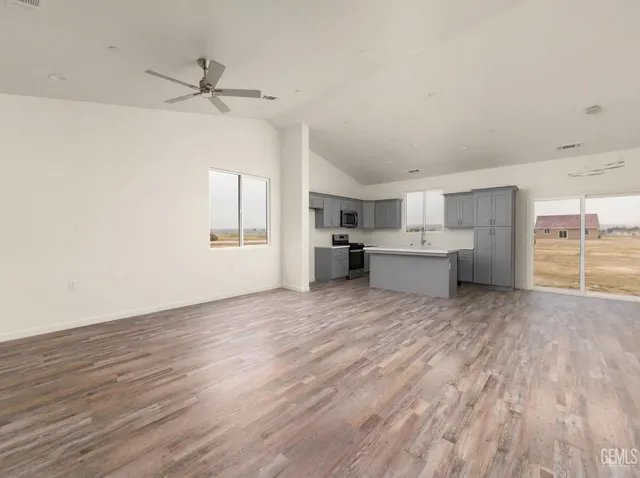 $495,000 | Undisclosed Address, Taft, CA 93268