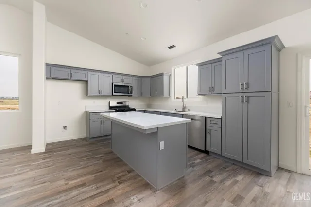 $495,000 | Undisclosed Address, Taft, CA 93268