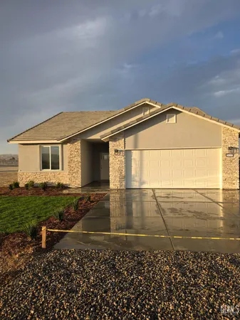 $459,900 | Undisclosed Address, Taft, CA 93268