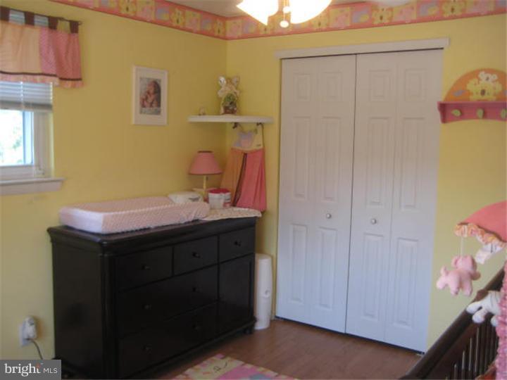 1318 Salem Road Burlington, NJ 08016 - Photo 19 of 24 Bedroom 3