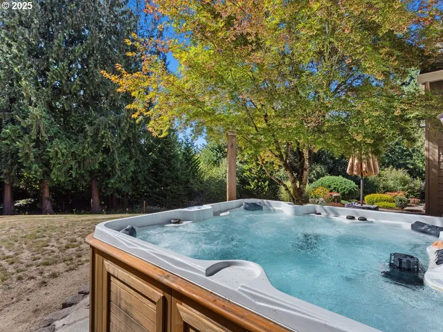 $1,599,900 | 15600 Northeast 194th Court, Brush Prairie, WA 98606