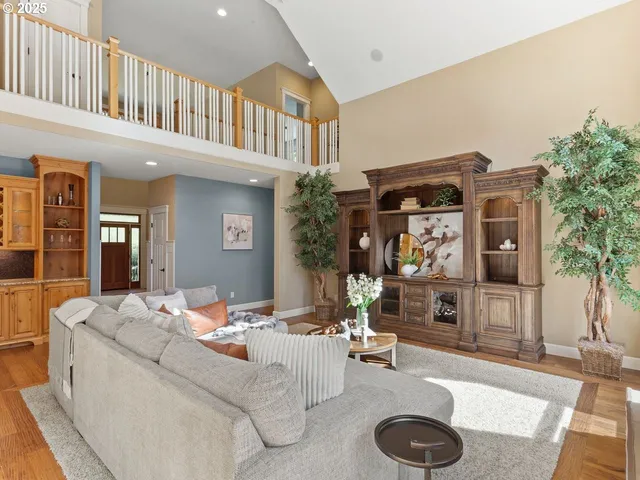 $1,599,900 | 15600 Northeast 194th Court, Brush Prairie, WA 98606