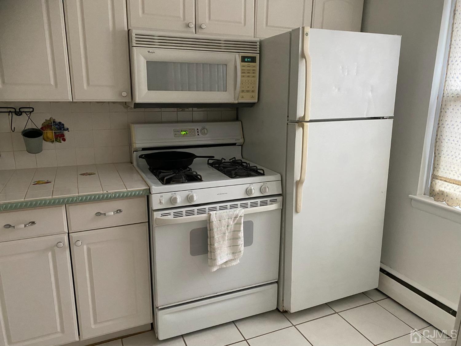 66 Fox Road, Unit 9A Edison, NJ 08817 - Photo 6 of 12 Gallery Image 6