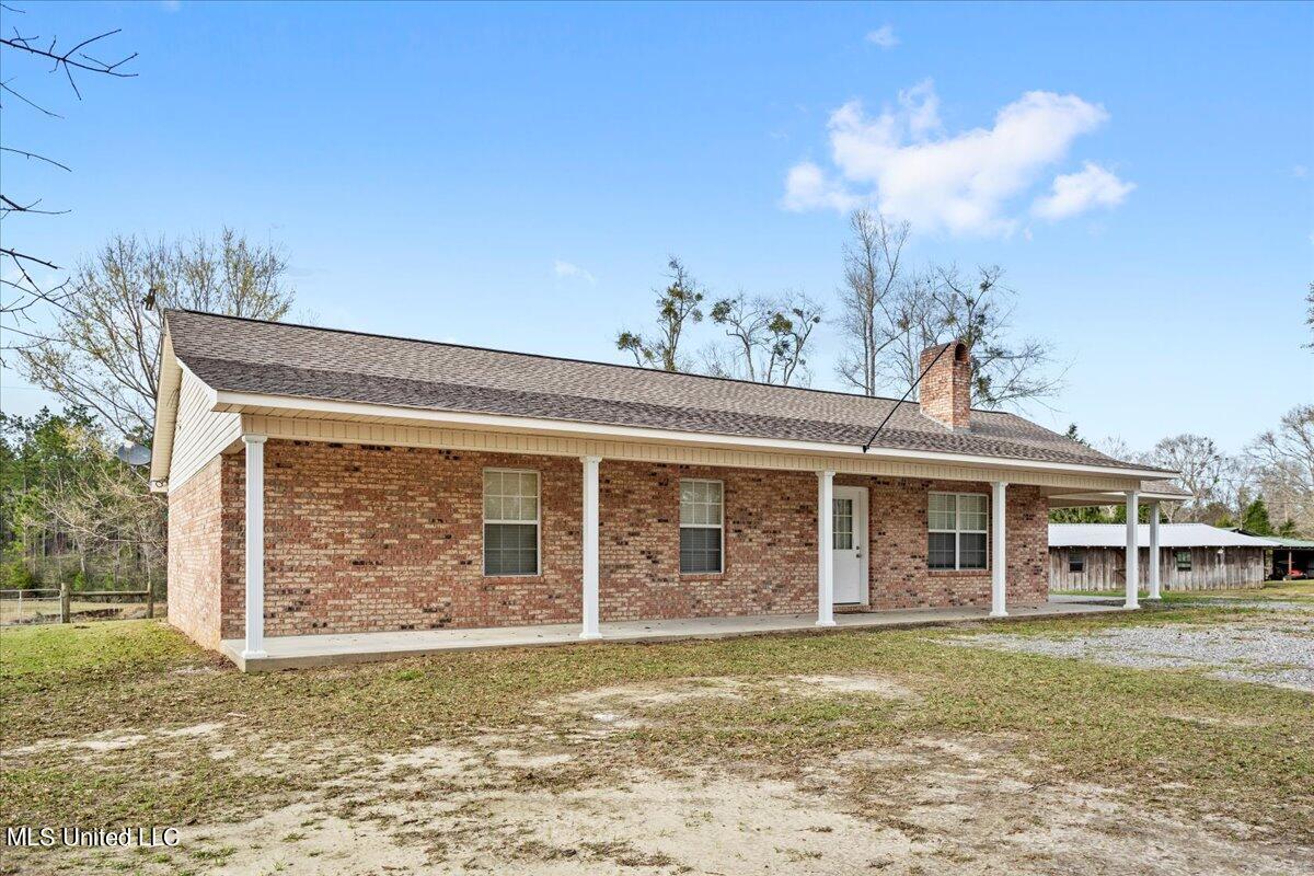 20034 Diamond Road Saucier, MS 39574 - Photo 5 of 45 01-Exterior Front