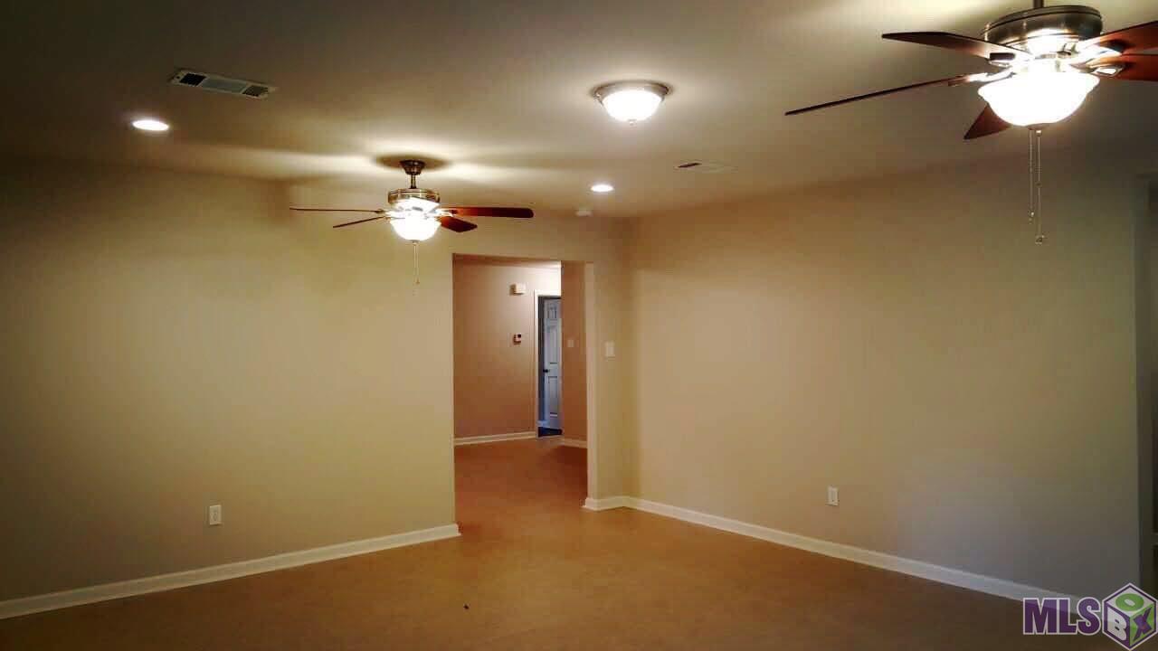 2011 Hoyt Drive Baton Rouge, LA 70816 - Photo 7 of 13