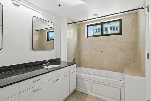 $2,200 | 300 South Duval Street, Unit 602, Tallahassee, FL 32301