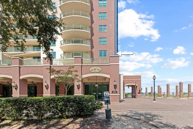 $2,200 | 300 South Duval Street, Unit 602, Tallahassee, FL 32301