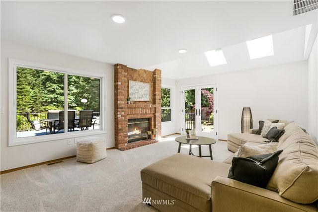 $826,999 | 23924 Southeast 253rd Place, Maple Valley, WA 98038