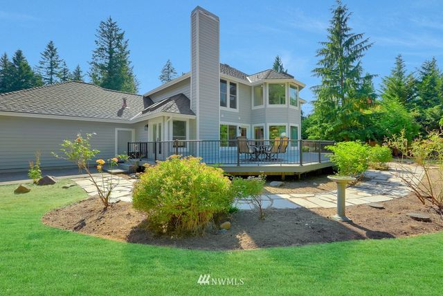 $826,999 | 23924 Southeast 253rd Place, Maple Valley, WA 98038