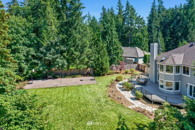 $826,999 | 23924 Southeast 253rd Place, Maple Valley, WA 98038