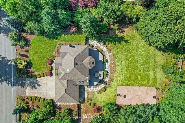 $826,999 | 23924 Southeast 253rd Place, Maple Valley, WA 98038