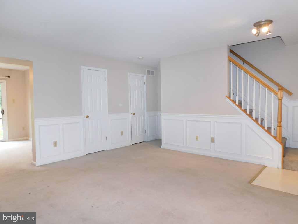 5469 Rinker Circle, Unit 299 Doylestown, PA 18902 - Photo 3 of 21 Living Room