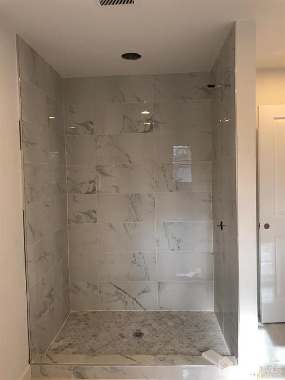 839 Inman Avenue Edison, NJ 08820 - Photo 6 of 10