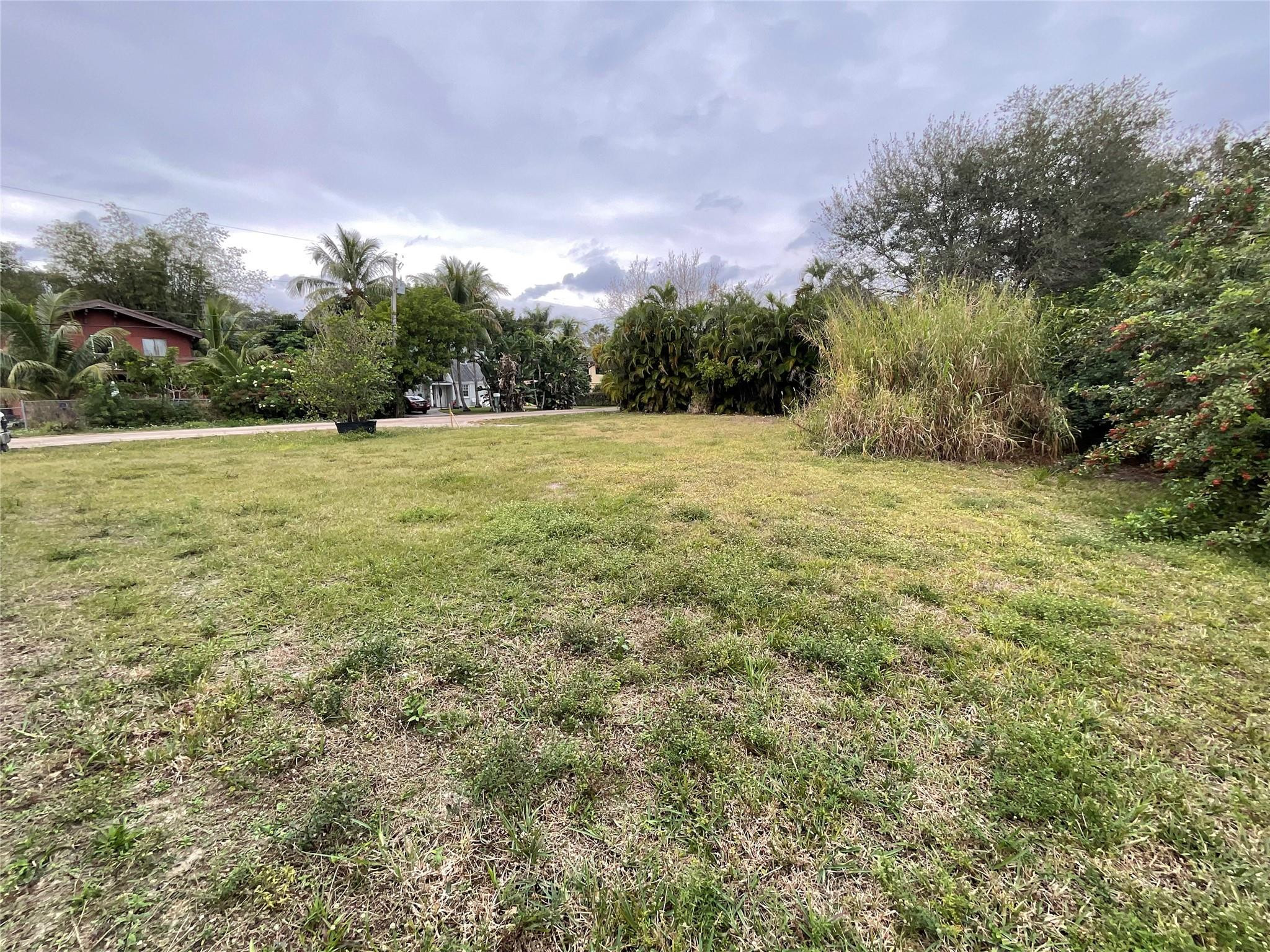 6650 Rigger Road Lake Worth, FL 33462 - Photo 4 of 5 Photo 4