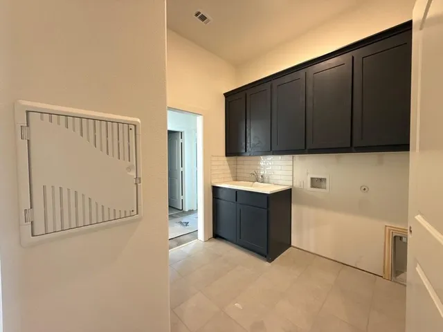 $552,250 | 405 Hayden Faith Court, Springtown, TX 76082