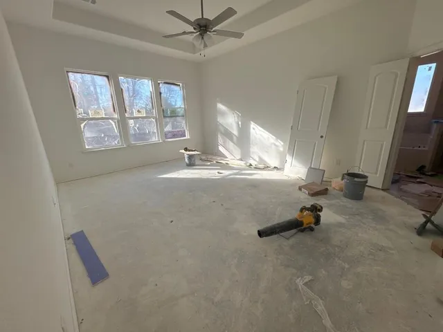 $552,250 | 405 Hayden Faith Court, Springtown, TX 76082