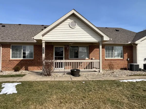 $259,000 | 4305 Strattford Circle East, Zanesville, OH 43701