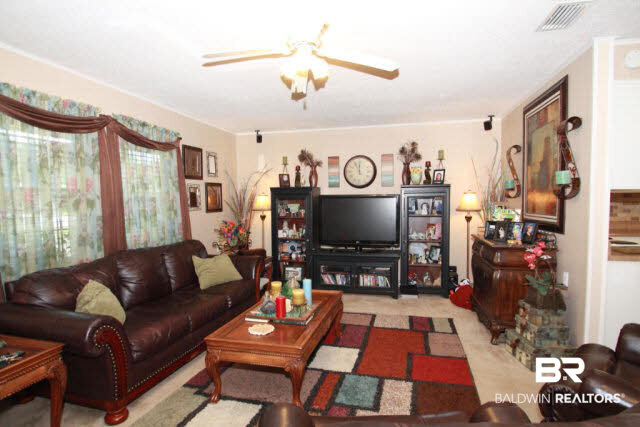5503 Park Street Satsuma, AL 36572 - Photo 9 of 23 Living