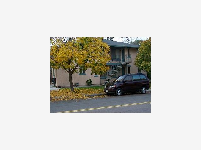 a view of a house with a outdoor space