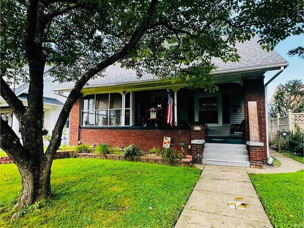 $200,000 | 217 Northeast 9th Street, Washington, IN 47501