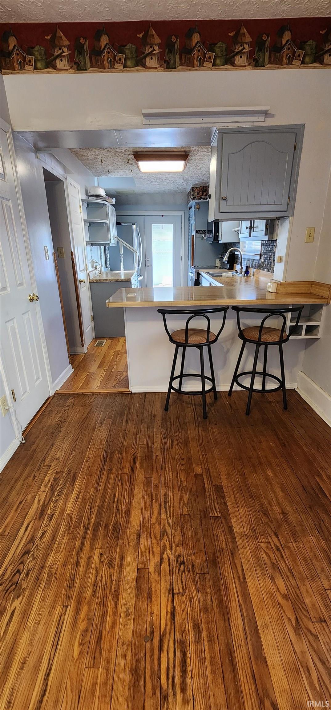 217 Northeast 9th Street Washington, IN 47501 - Photo 12 of 28