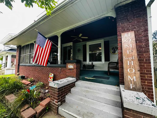 $200,000 | 217 Northeast 9th Street, Washington, IN 47501