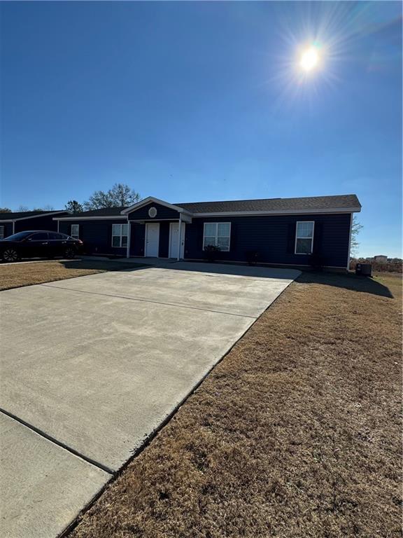 129 Ronald Pride Boulevard, Unit B Fort Valley, GA 31030 - Photo 1 of 11