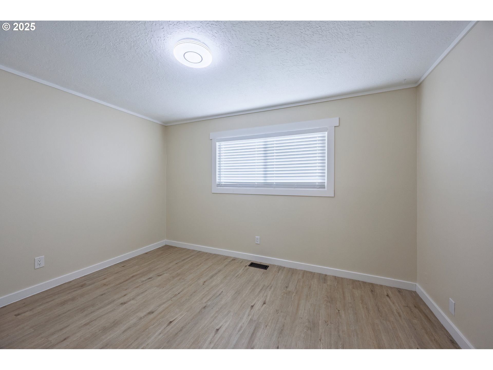 1510 Southeast Sturdevant Road Toledo, OR 97391 - Photo 20 of 41 Gallery Image 20