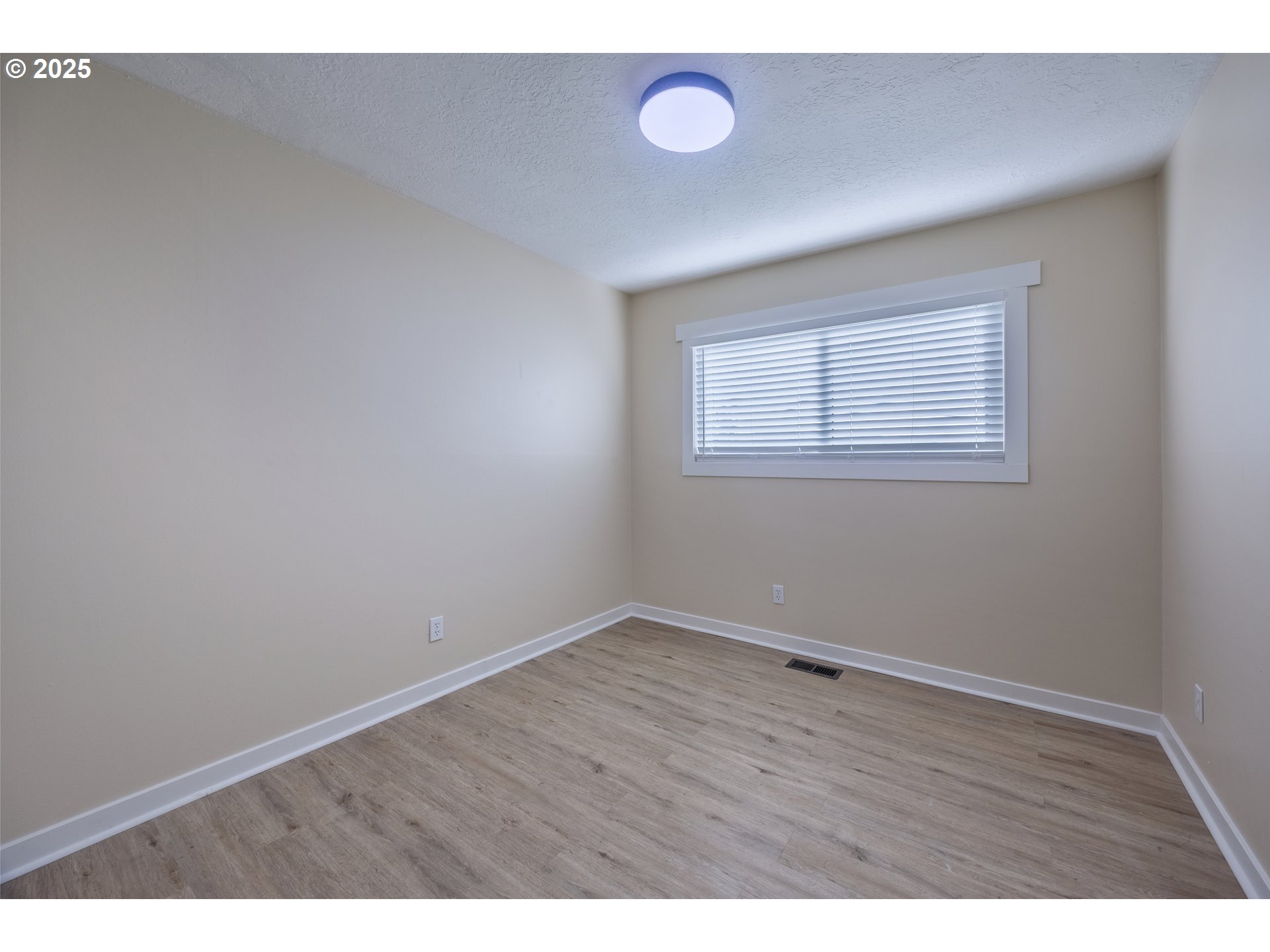 1510 Southeast Sturdevant Road Toledo, OR 97391 - Photo 24 of 41 Gallery Image 24