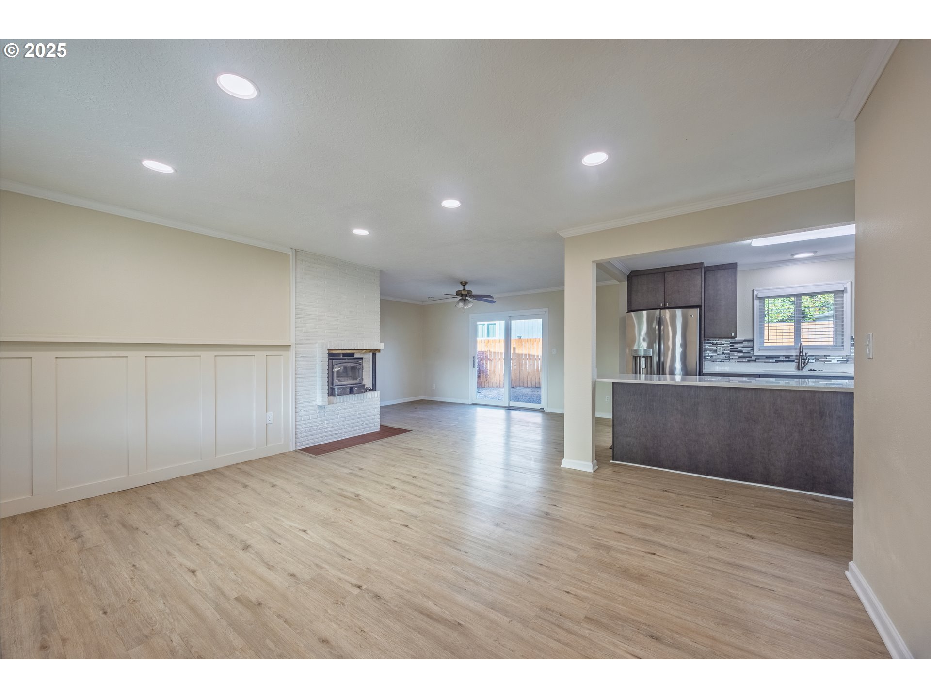 1510 Southeast Sturdevant Road Toledo, OR 97391 - Photo 6 of 41 Gallery Image 6