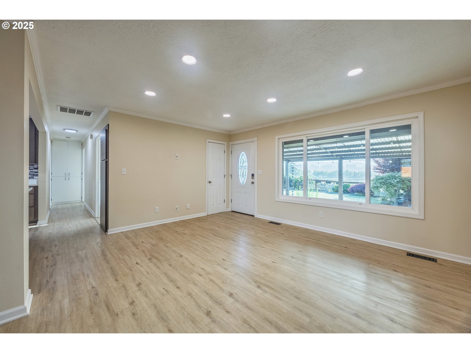 1510 Southeast Sturdevant Road Toledo, OR 97391 - Photo 8 of 41 Gallery Image 8