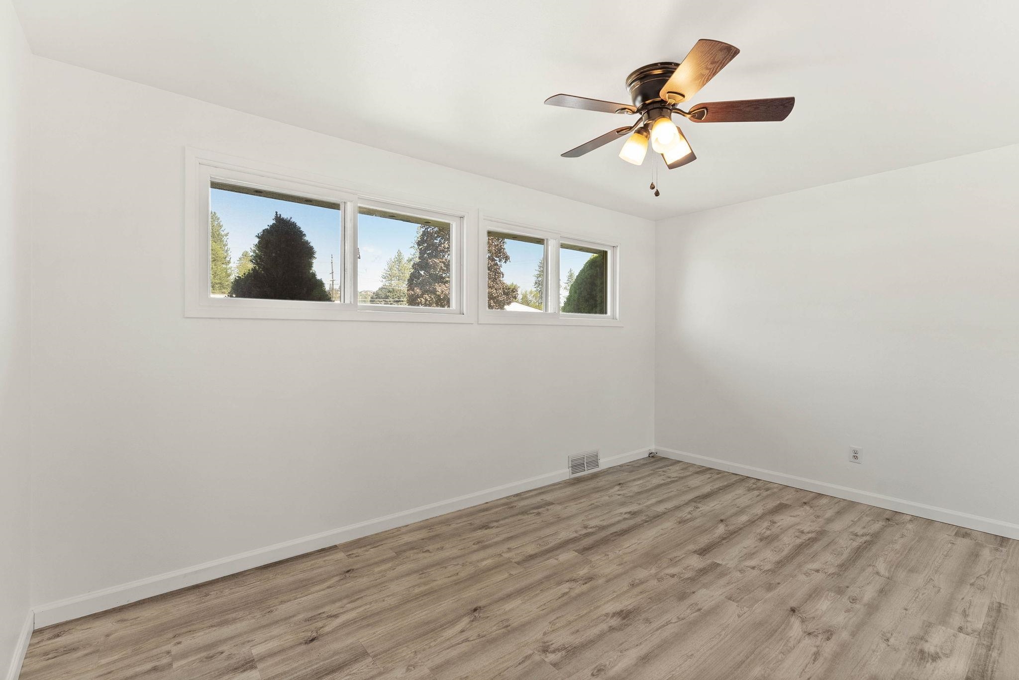 3033 West Decatur Avenue Spokane, WA 99205 - Photo 14 of 34 Gallery Image 14