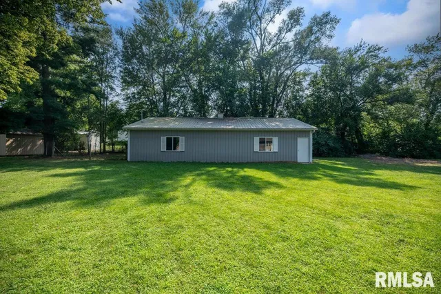 $85,000 | 0 North Broadway Street, Manito, IL 61546