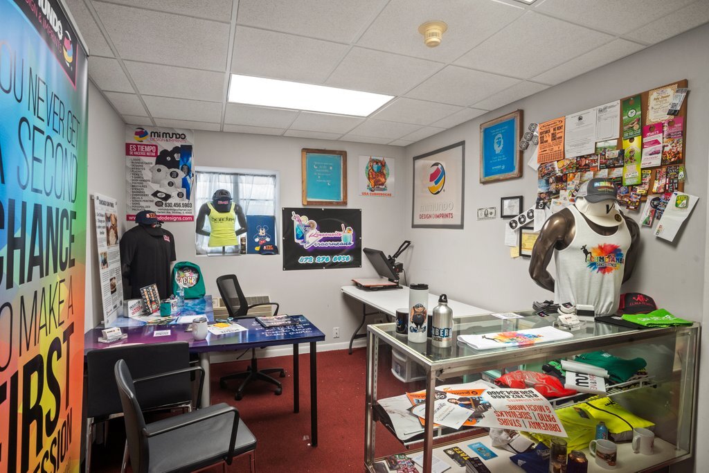 4425 Harlem Avenue Berwyn, IL 60402 - Photo 16 of 31 a view of a workspace with furniture