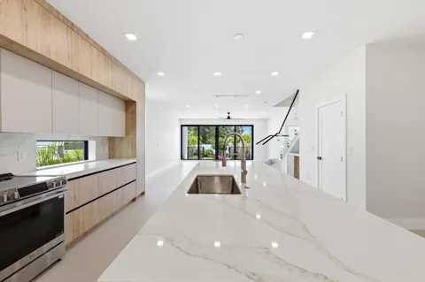 $1,149,000 | 819 Southwest 1st Street, Fort Lauderdale, FL 33312